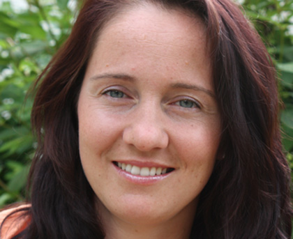 Frau Katrin Seifert